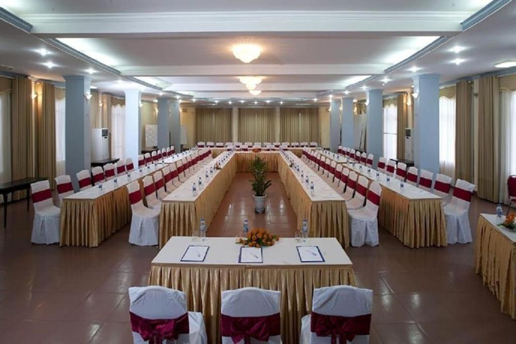 Hai Au Hotel Hai Phong Exterior photo